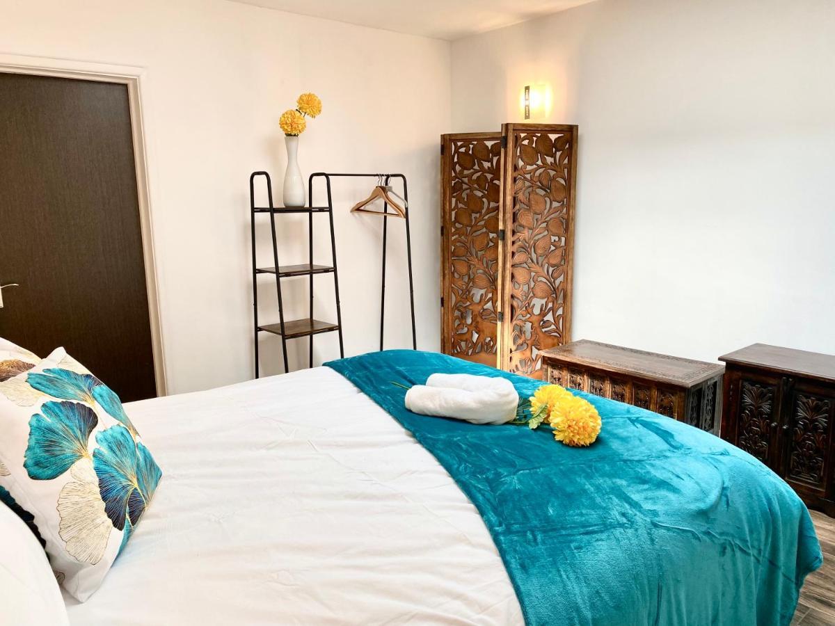5 Bedroom Bungalow Ascot Racecourse 외부 사진